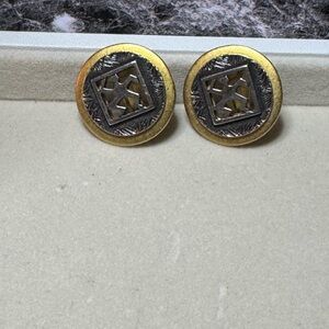 VINTAGE VANGUARD Clip On Earrings Round Shape Silver, Gold Tone